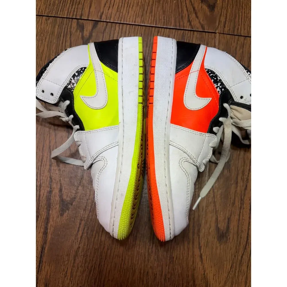 Nike Air Jordan 1 Mid GS Composition Notebook Volt and Orange Size 5Y - Picture 6 of 16